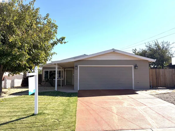 54 Lakeview Dr, Bay Point, CA 94565