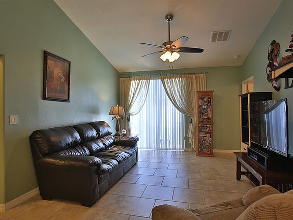 3rd image of 5301 Peach Blossom Blvd