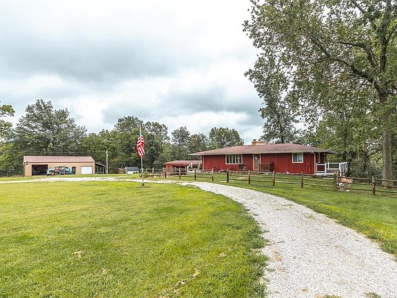 2nd image of 987 County Road 2540