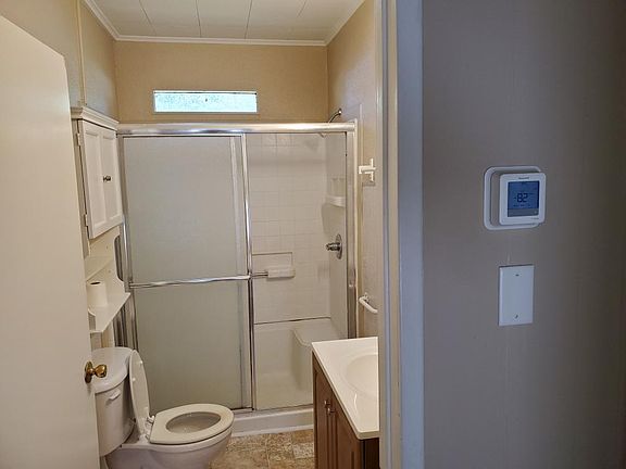 4th image of 506 W Alabama St