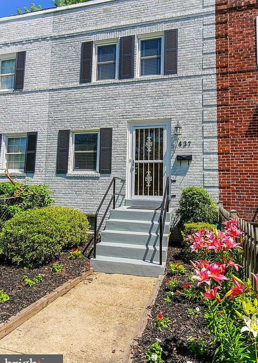 1st image of 437 Mount Vernon Ave