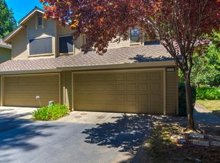 2138 University Park Dr, Sacramento, CA 95825