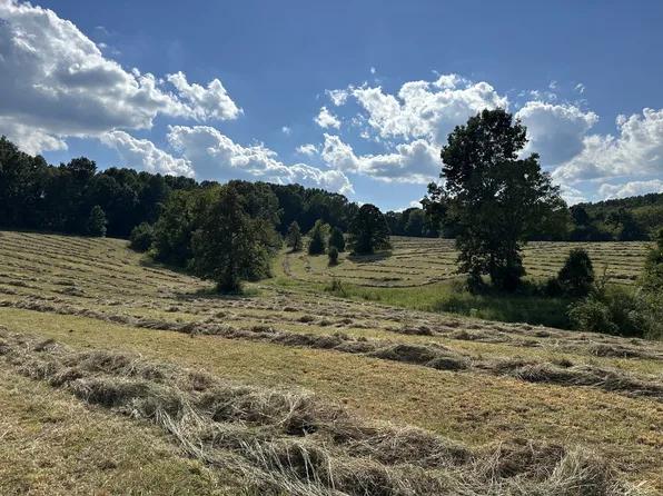 185 William Eden Rd, Westmoreland, TN 37186