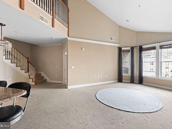 3rd image of 300 W Elm St Suite 2412