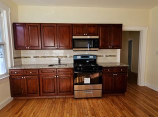 189 Hobson St #2B, Newark, NJ 07112