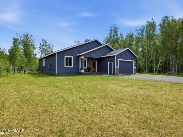 3061 W Wintergreen Dr, Wasilla, AK 99623