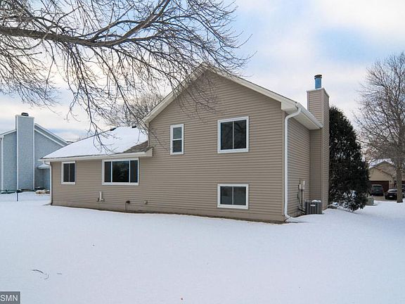 5th image of 8906 Loch Lomond Blvd N