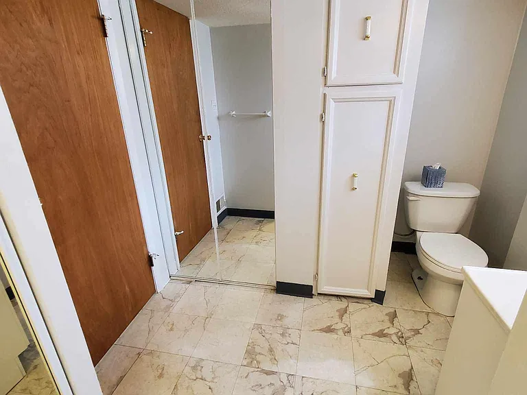 1510 Tuxedo Ave — Photo 33