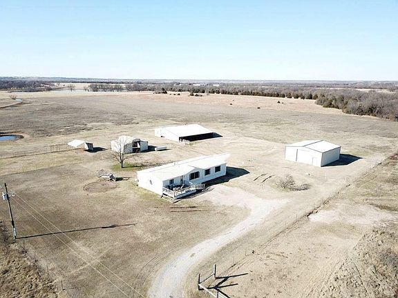 2nd image of 20750 N County Road 3290