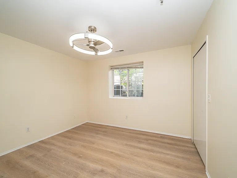 23221 Cornerstone Village Dr — Photo 9