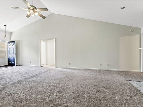 5th image of 2116 Lappin Ct