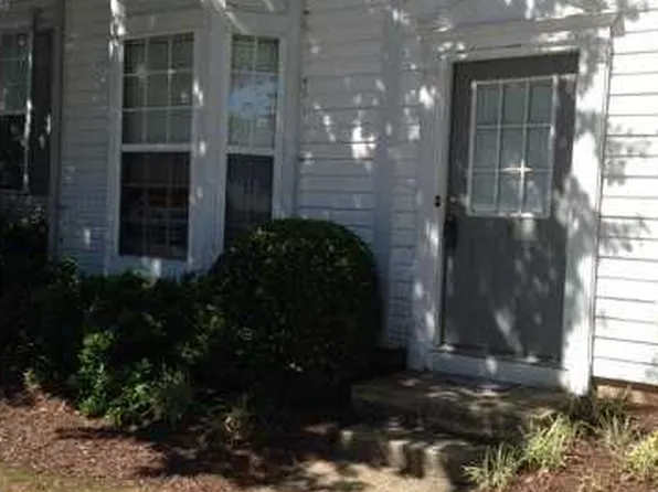 10900 Wittenridge Dr, Alpharetta, GA 30022