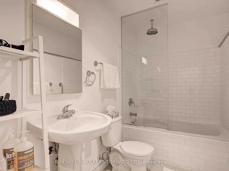 25 Ritchie Ave #202 — Photo 18