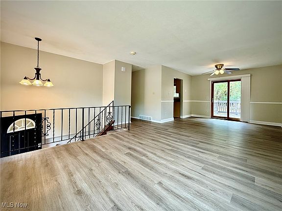 4th image of 600 Silver Meadows Dr