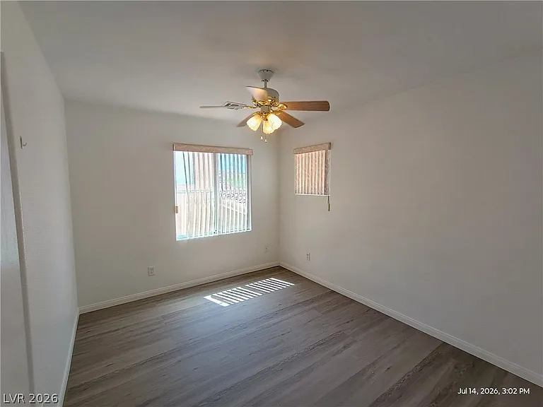 8525 Titania Ct — Photo 12