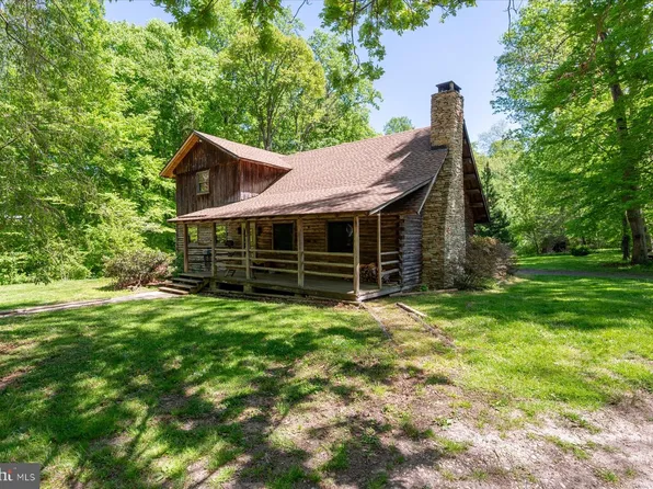 5742 Brooks Woods Rd, Lothian, MD 20711