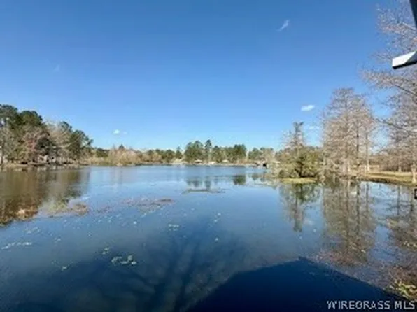 26051 Bush Isle Rd, Andalusia, AL 36421