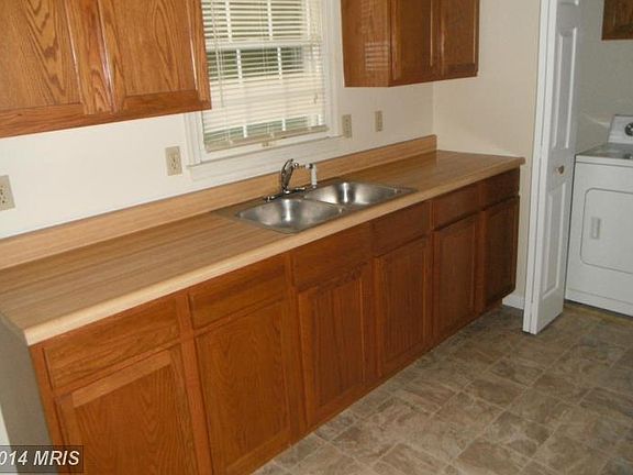 4th image of 8005 Williamsport Pike #1
