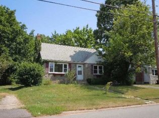 41 Madison St, Huntington, NY 11743