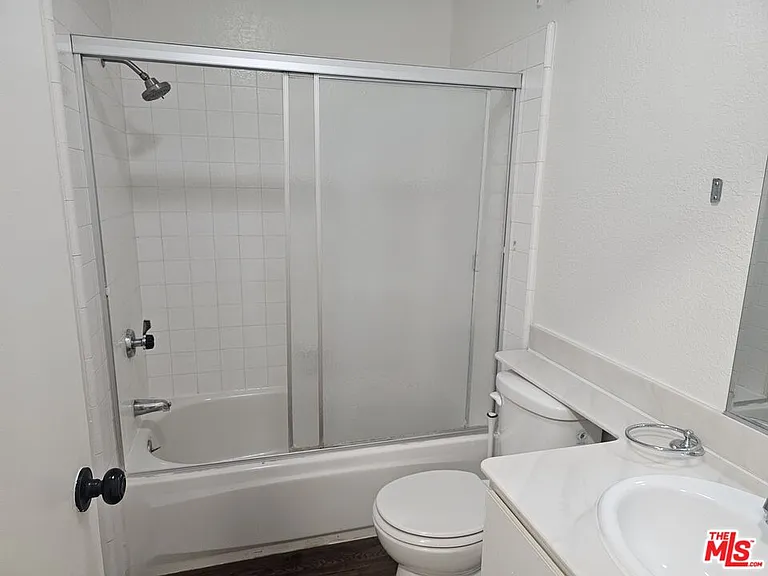 3410 Via Marina Ave — Photo 17