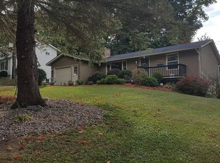5859 Tilton Rd, East Syracuse, NY 13057