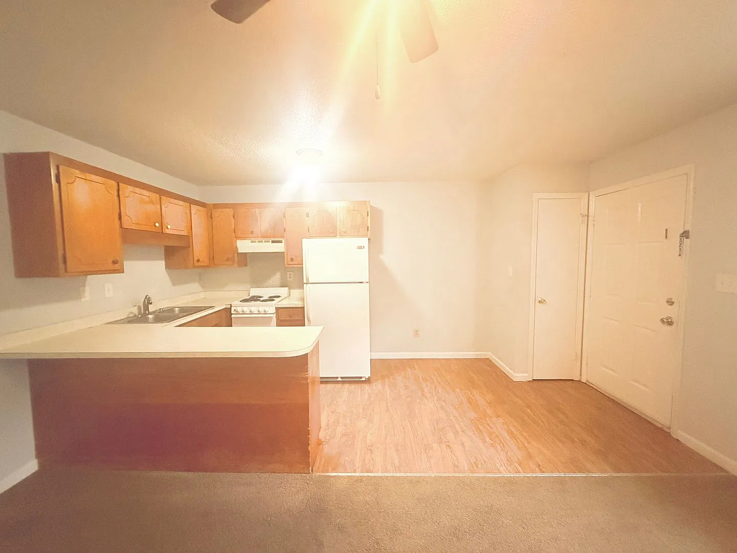 306 Reece Ave — Photo 2