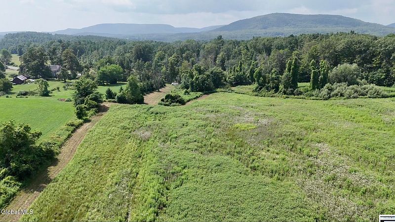 4th image of L15.4 Indian Fields Road