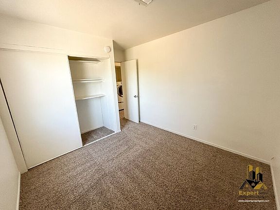 2nd image of 421 Peralta Ave