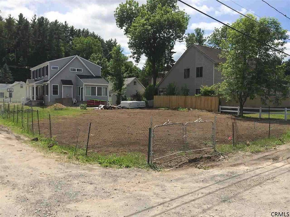 1st image of 113 N 4th Ave