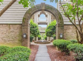 5007 Sharon Rd UNIT M, Charlotte, NC 28210