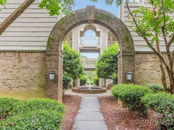5007 Sharon Rd Unit M, Charlotte, NC 28210