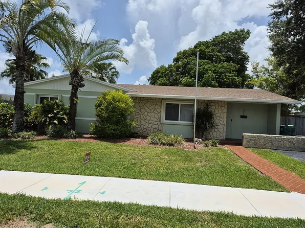 18620 SW 90th Ave, Cutler Bay, FL 33157