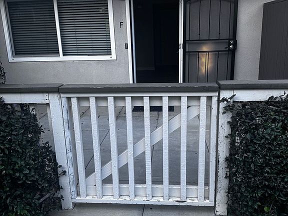 2nd image of 2649 Orange Ave #F