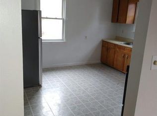 429 Willow St, Springdale, PA 15144