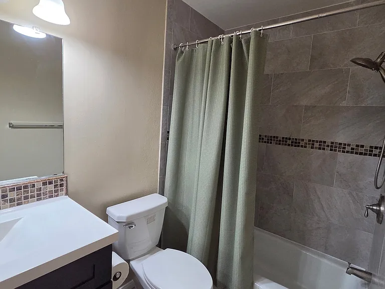 13509 Edgefield St — Photo 5