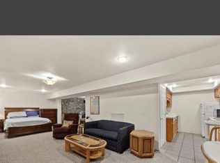 1126 4th St #1, Mukilteo, WA 98275