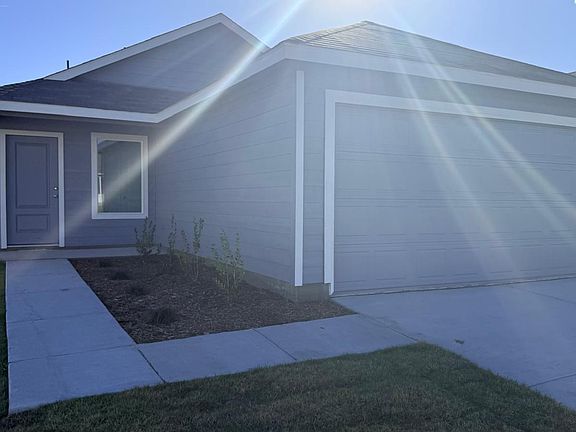 2nd image of 419 Shearwater Ave