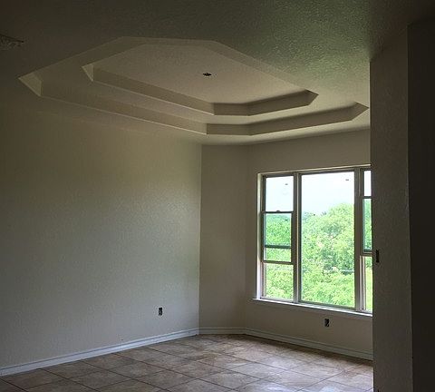 4th image of 6207 Lowrie Block
