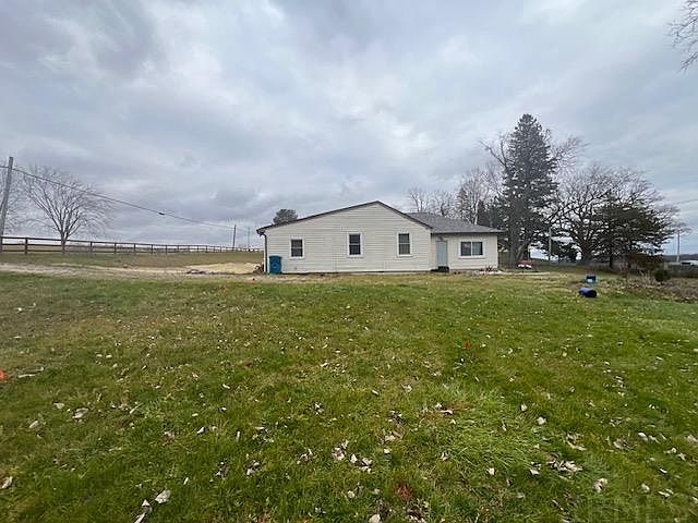 10549 N Roanoke Rd, Roanoke, IN 46783 | Zillow