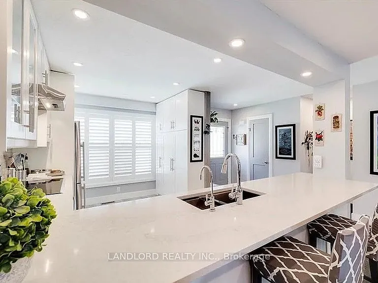 26 Poplar Dr #3 — Photo 6