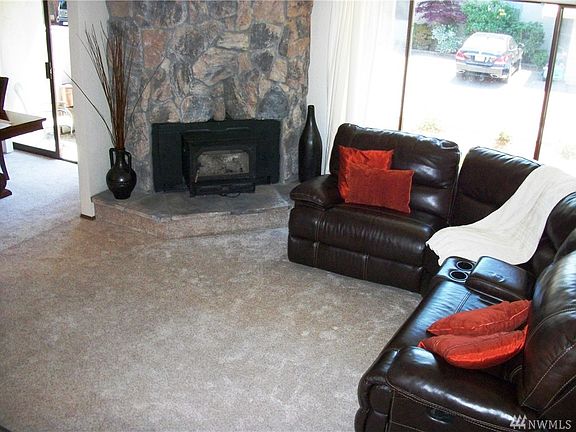 3rd image of 19215 40th Ave W Unit C4