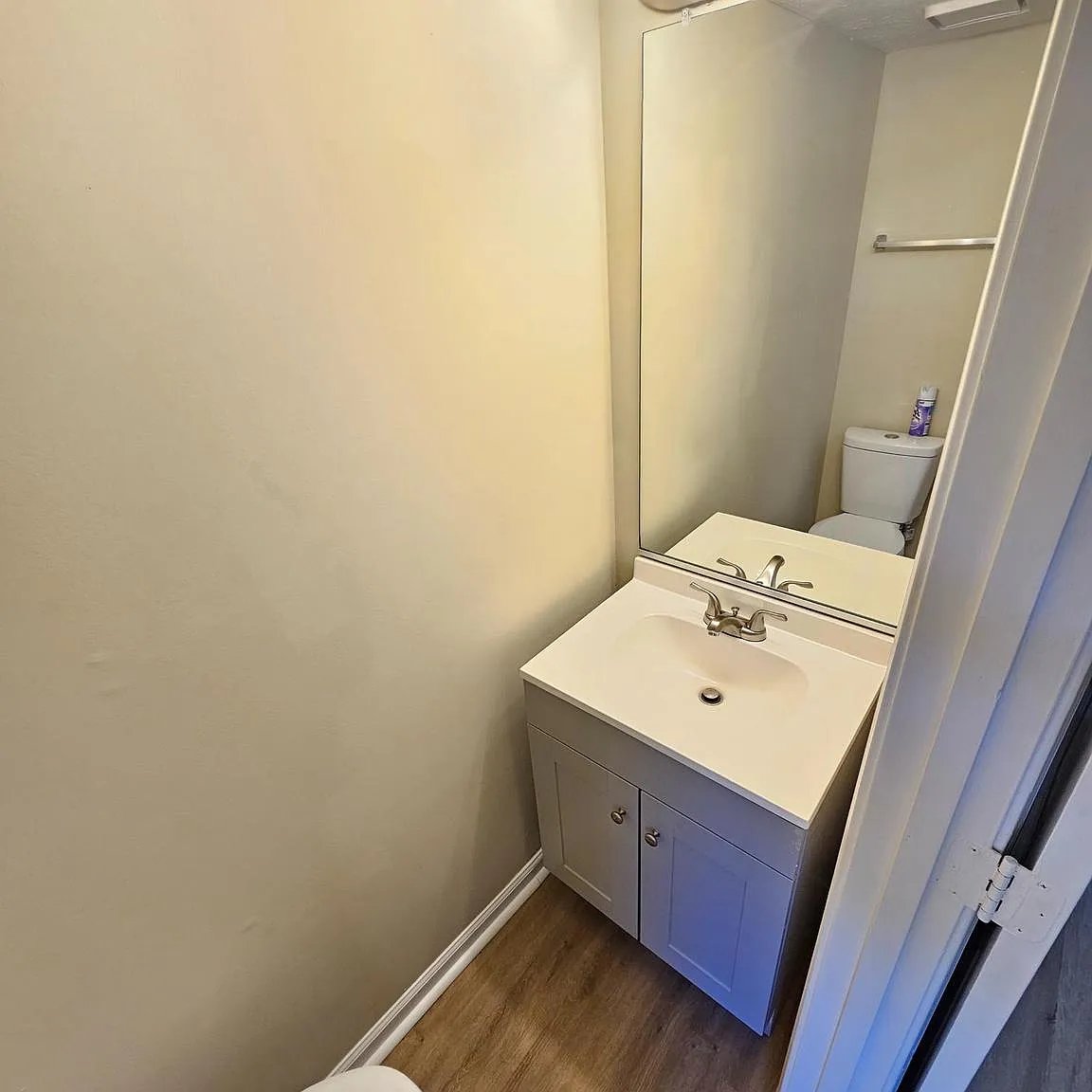 3 bed, 4.0 bath, 1620 sqft, $2,850 — Photo 4