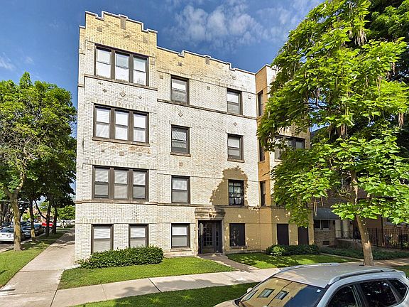 4th image of 3300 N Claremont Ave #2336S-3