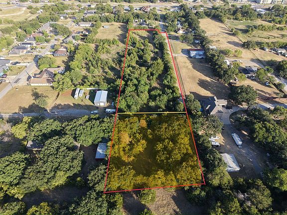 3rd image of 13301 Greengrove Ln