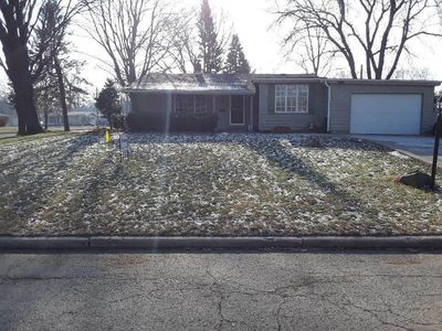 7301 Earl Ave, Greendale, WI, 53129