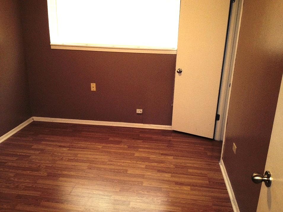 75 Central Lafourche Dr APT 4, Raceland, LA 70394 Zillow