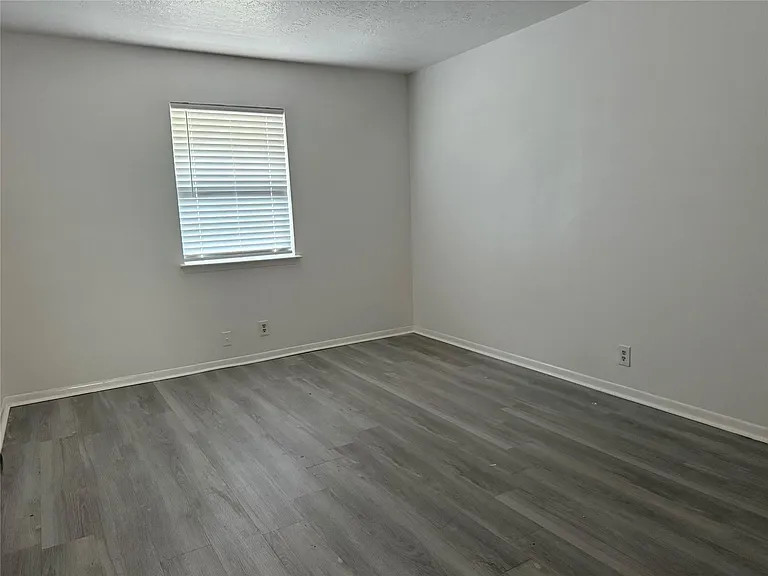 200 Hill St #1 — Photo 9