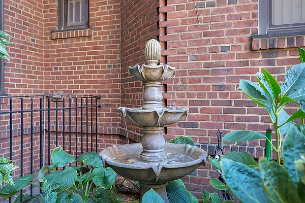 Sold by Queens Real Estate Team | media 11