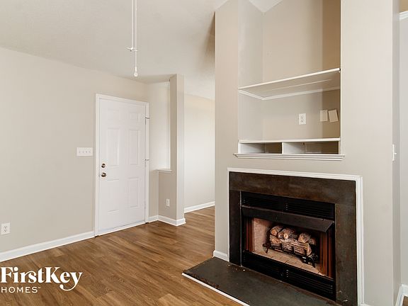 2nd image of 129 Bridlewood Ave