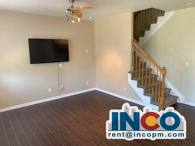 3 bed, 1633 sqft, $2,595 — Photo 2